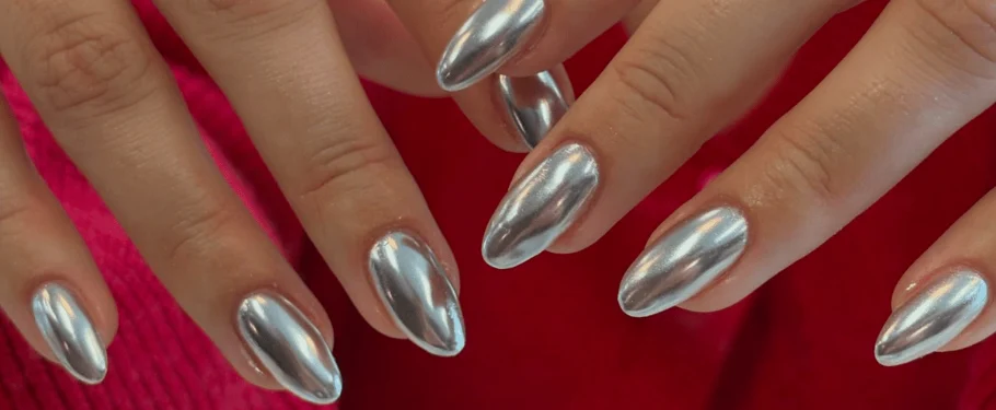 Zákaz stříbra CI 77820 v nehtové kosmetice od 1. 5. 2026